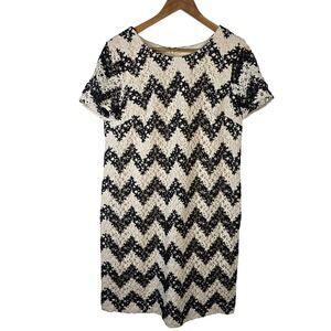 Talbots Dress Size 10 Cream Black‎ Crochet Lace Chevron Short Sleeve Career